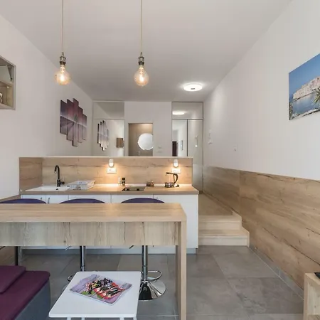 Abc Apartment