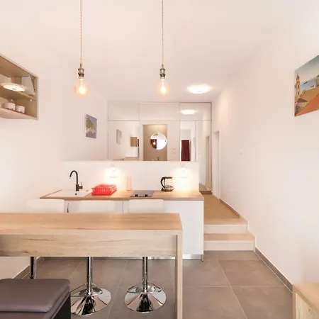 Abc Apartment